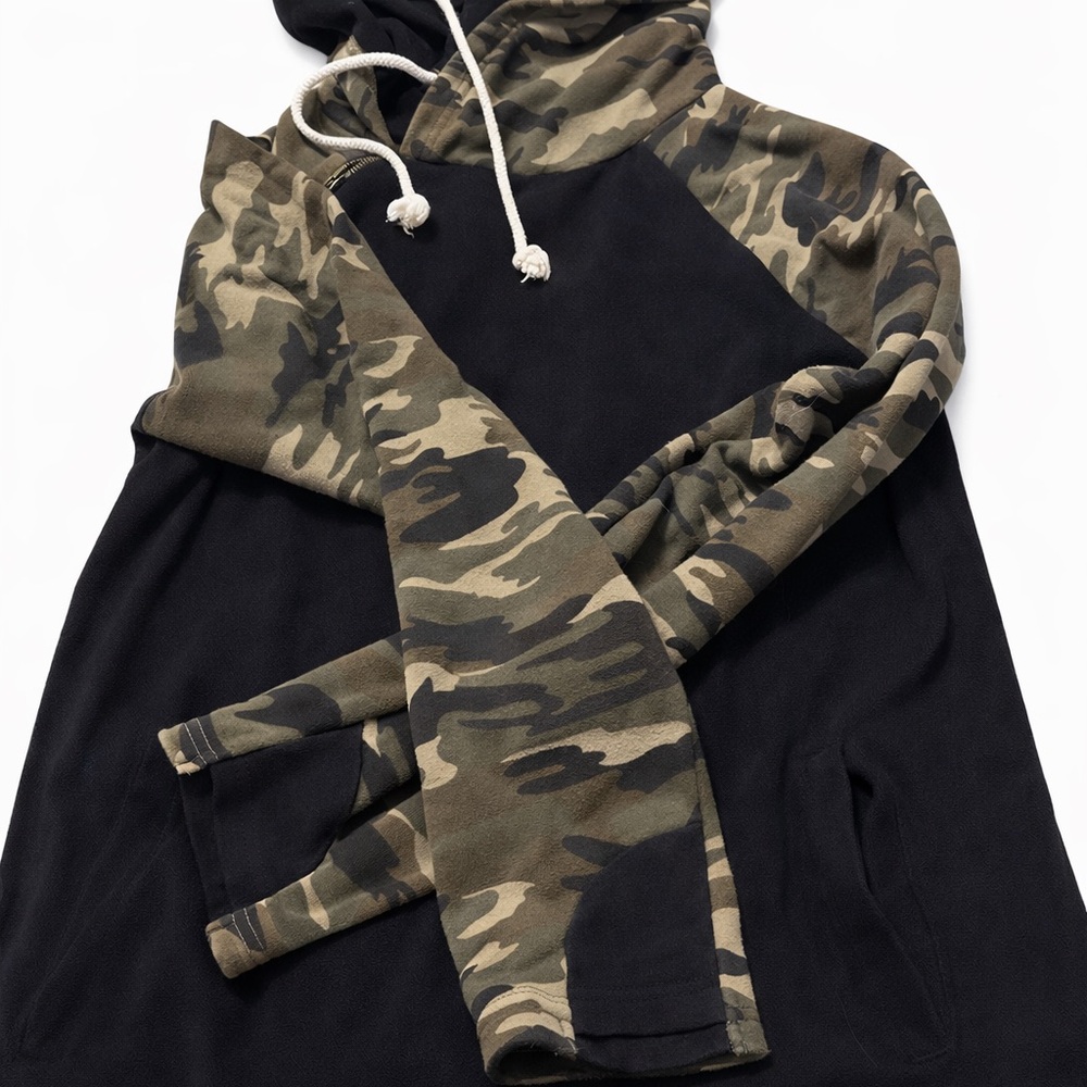 Women’s Ampersand Avenue DoubleHood Hoodie – Size XL Camouflage Sleeve Hoodie